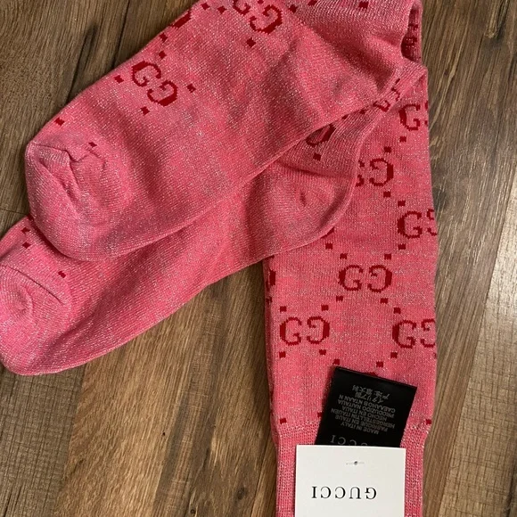 Gucci Chic Pink Patterned Socks COMES WITH BOX - Picture 5 of 8